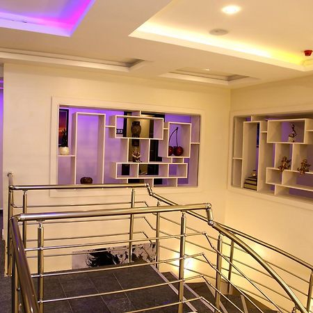 The Nook Hotel Лагос Екстериор снимка