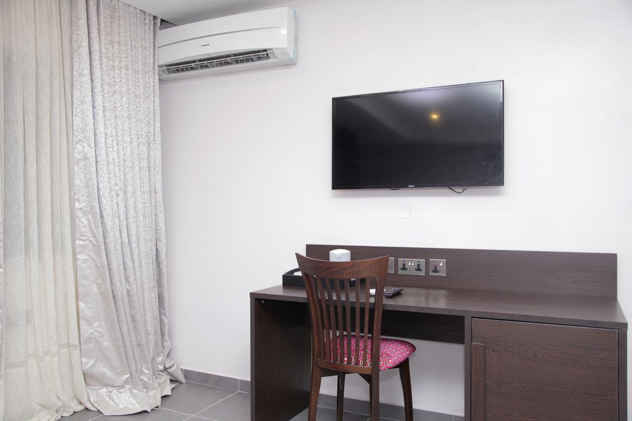 The Nook Hotel Лагос Екстериор снимка