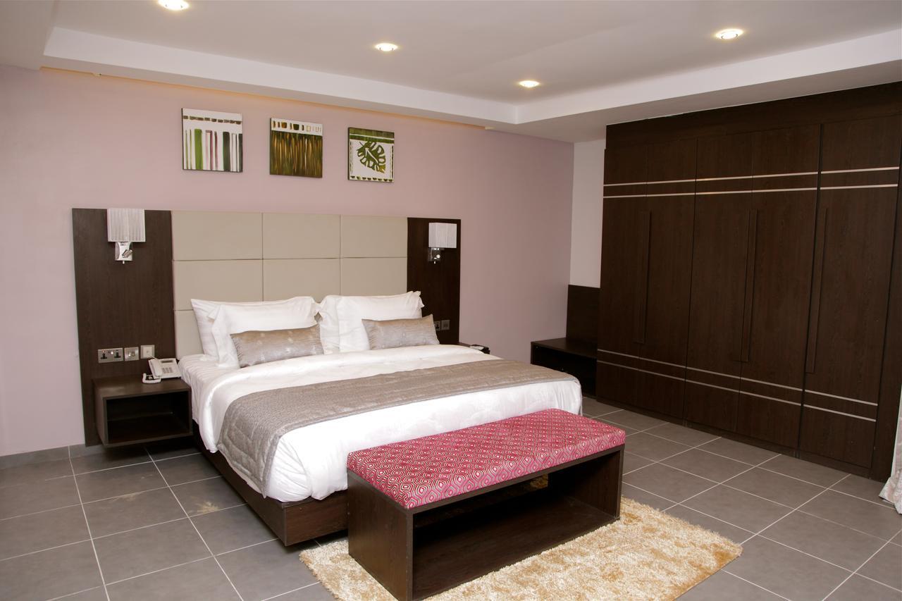 The Nook Hotel Лагос Екстериор снимка