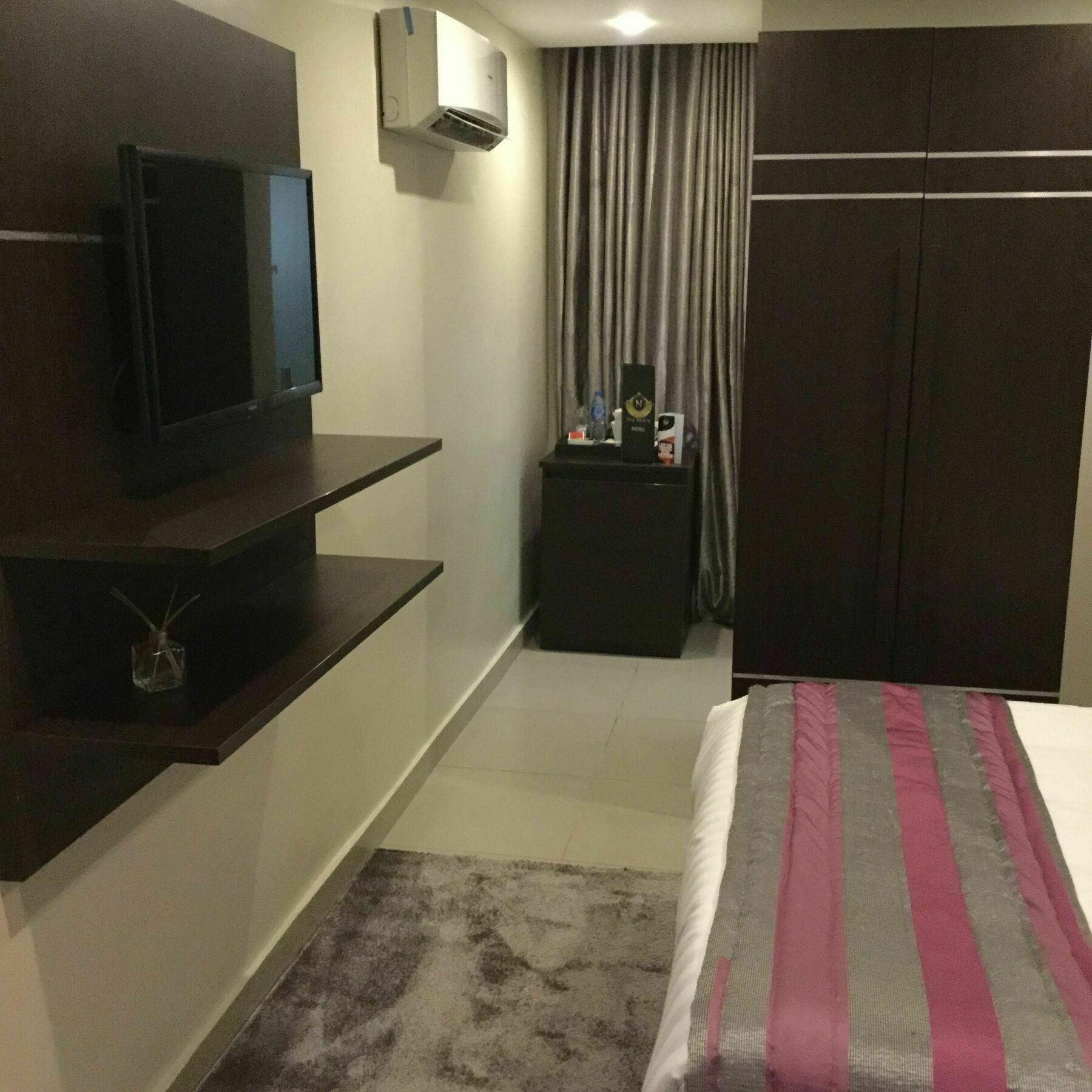 The Nook Hotel Лагос Екстериор снимка