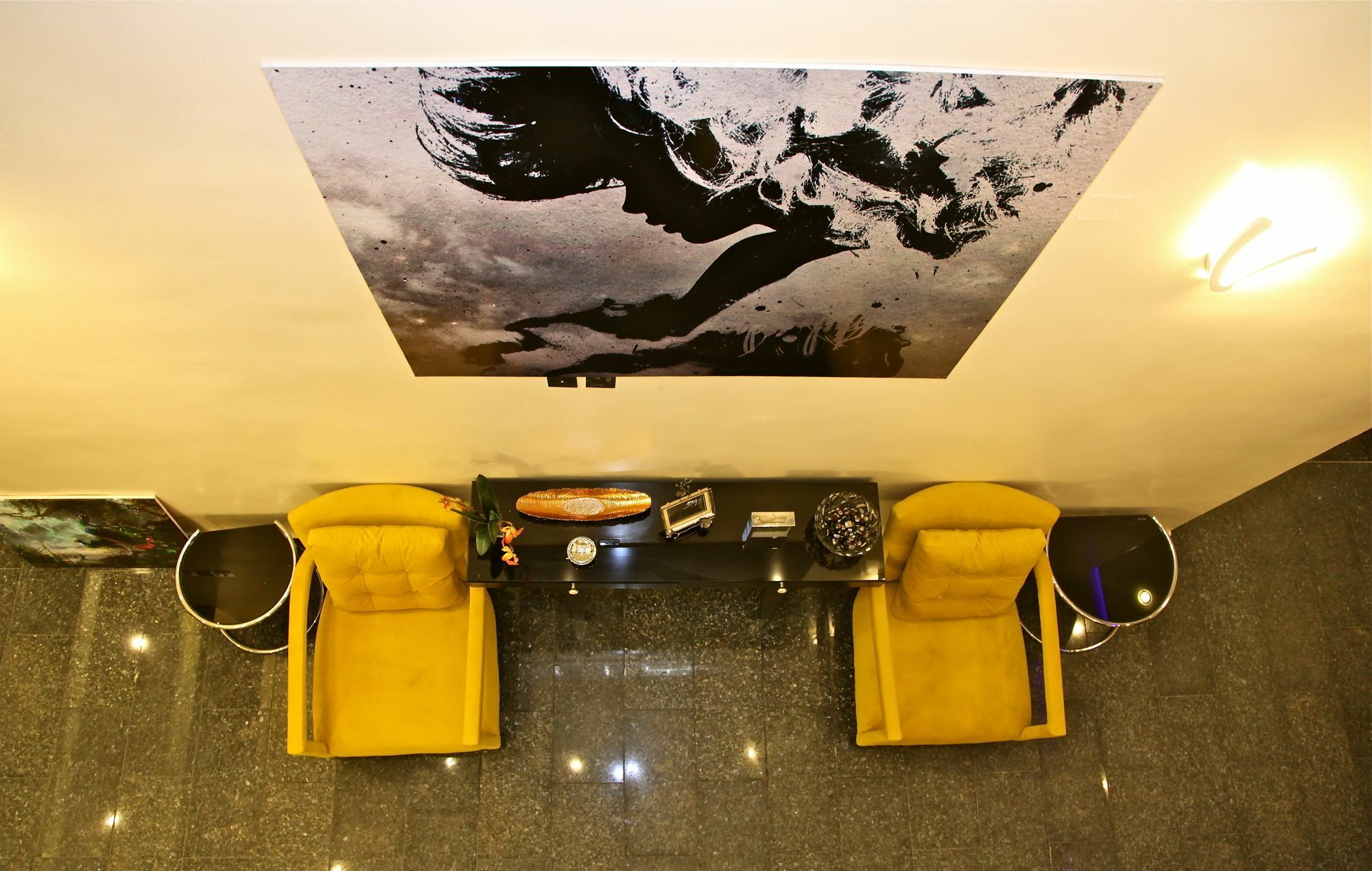 The Nook Hotel Лагос Екстериор снимка